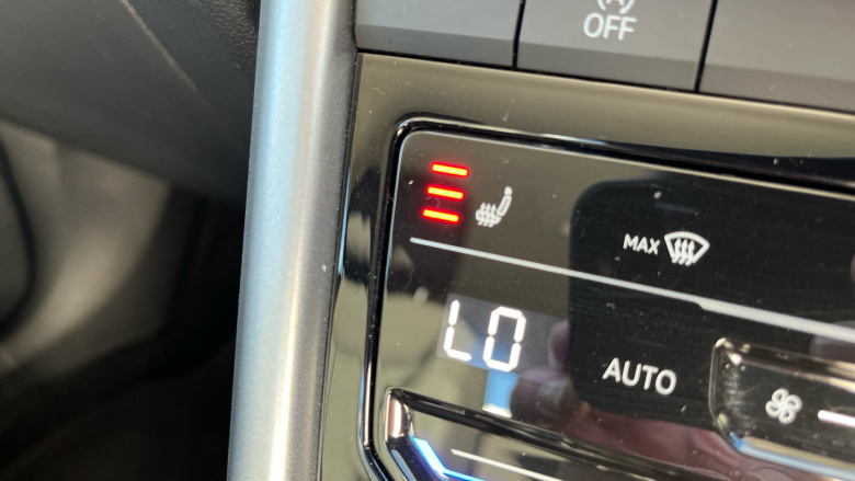 Volkswagen T-Roc 1.0 TSI Life 5dr Petrol Hatchback